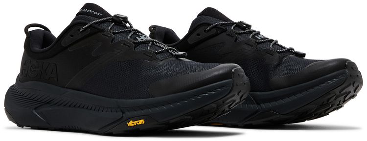 Transport Triple Black