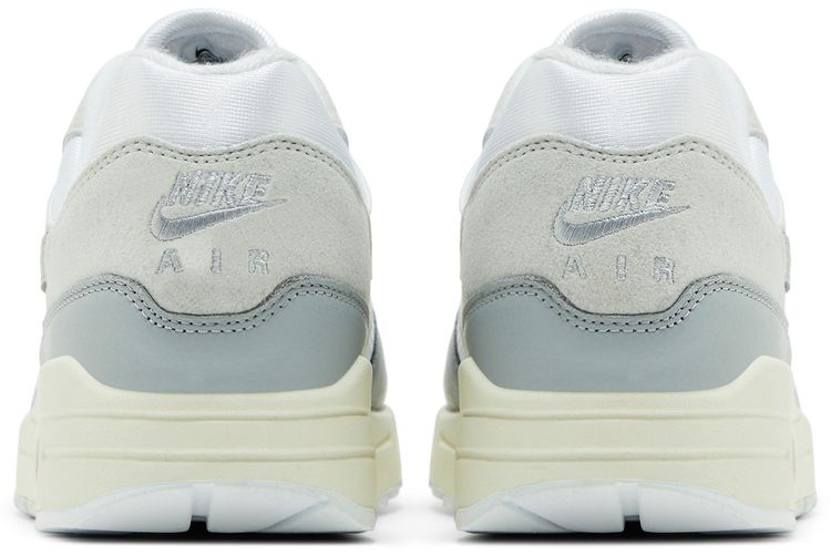 Nike Wmns Air Max 1 87 Pure Platinum