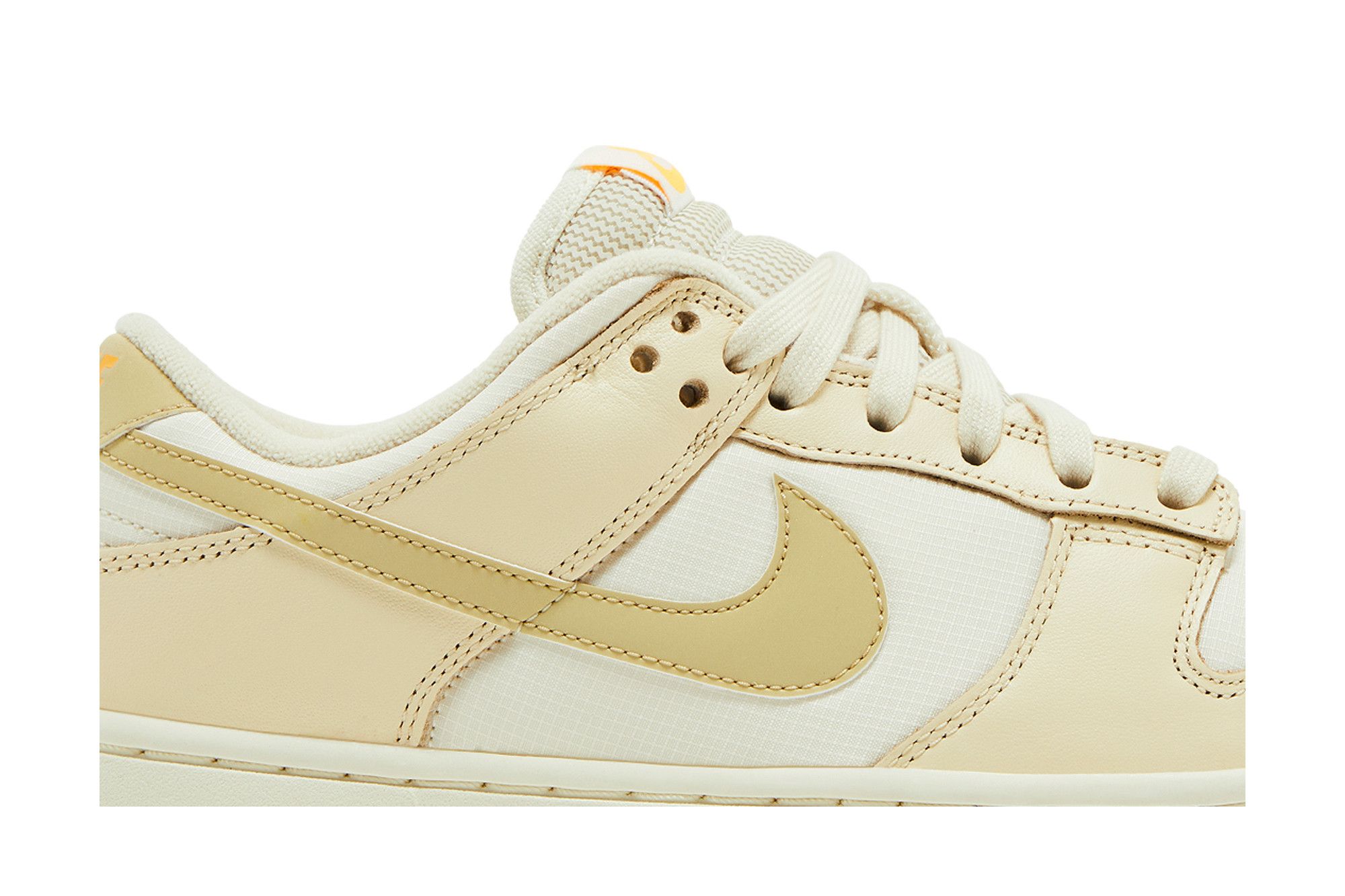 シューズ・サンダルその他 Nike dunk low women's shoes FZ2552-100 Buy Wmns Dunk Low 'Muslin Team Gold' - FZ2552 100 | GOAT