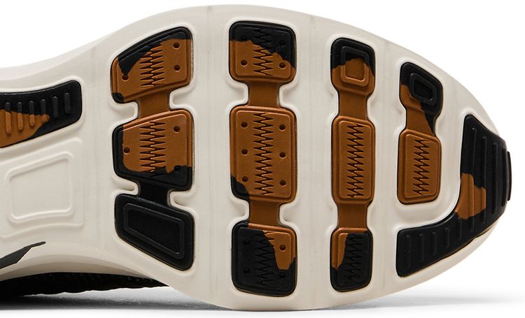 Nike Lunar Roam SE Metallic Pewter Desert Bronze