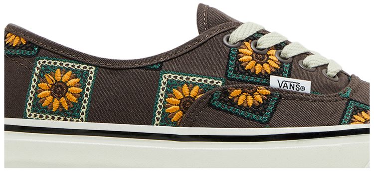 Vans Authentic 44 DX Granny Check   Chocolate