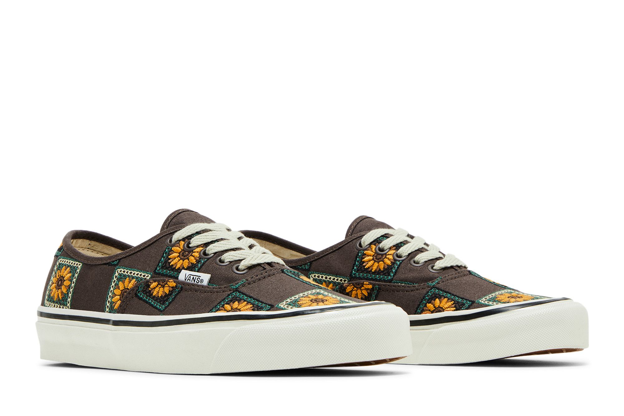 Buy Vans Authentic 44 DX 'Granny Check - Chocolate' - VN0A7Q5CCHC