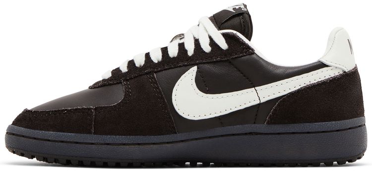Nike Wmns Field General 82 Velvet Brown