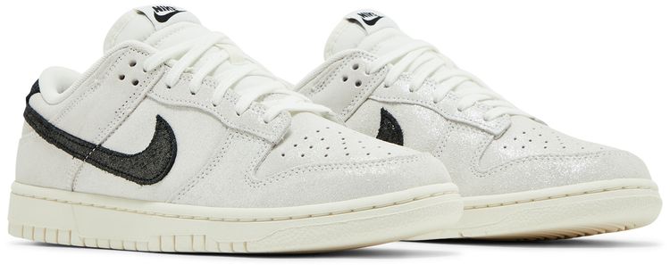 Nike Wmns Dunk Low SE White Glittery Suede