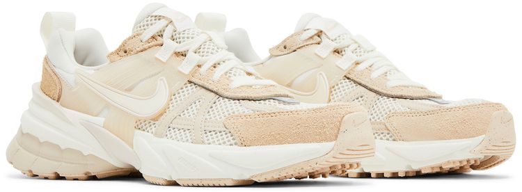 Nike Wmns V2K Run Sail Sanddrift