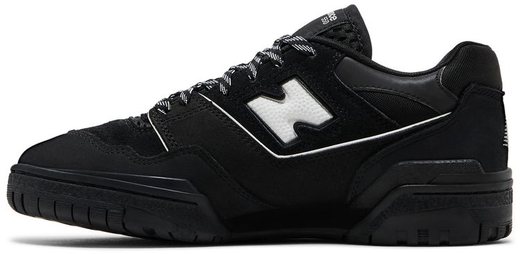 atmos x New Balance 550 Back in Black