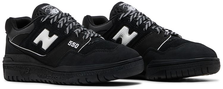 atmos x New Balance 550 Back in Black