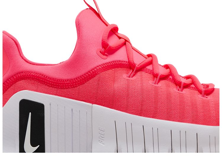 Nike Wmns Free Metcon 6 Hot Punch