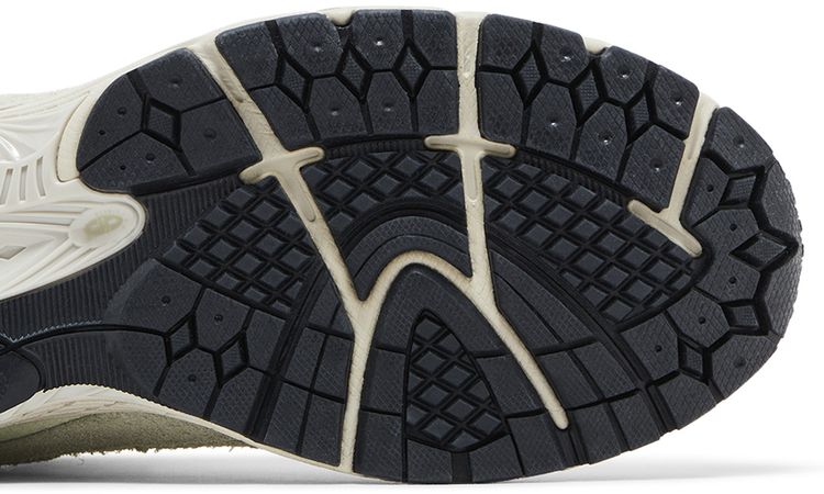 New Balance 2002R Light Green ASOS Exclusive