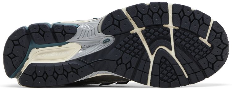 New Balance 1906R Pink Silver New Spruce