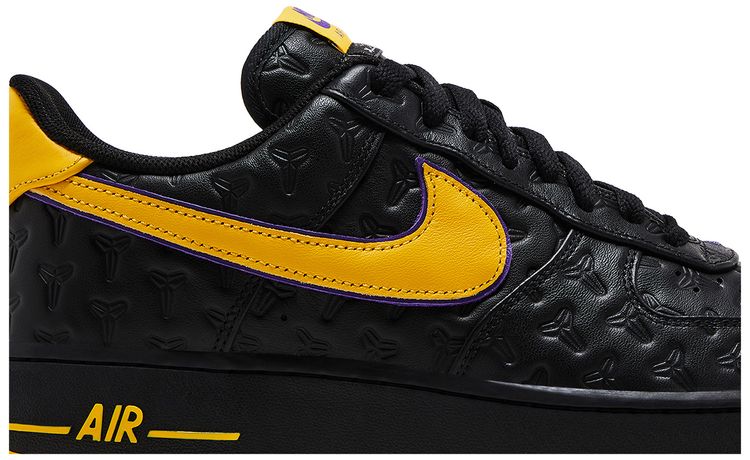 Kobe Bryant x Air Force 1 Low Lakers Away   Numbered