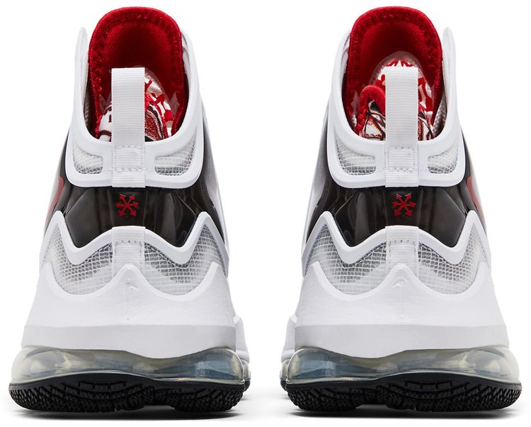 Nike LeBron 19 Sketch