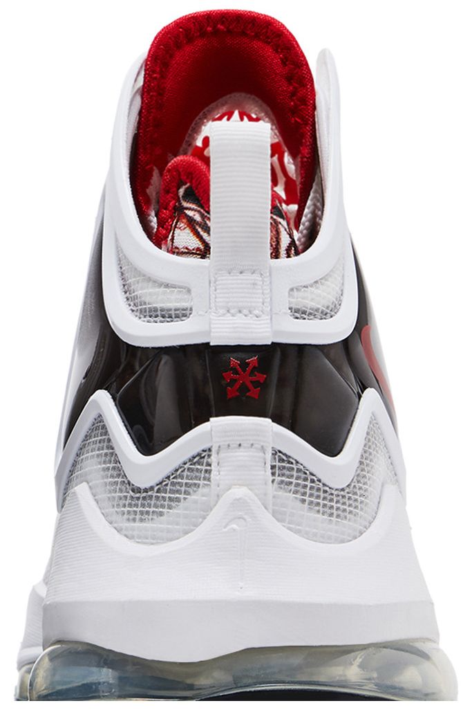 Nike LeBron 19 Sketch