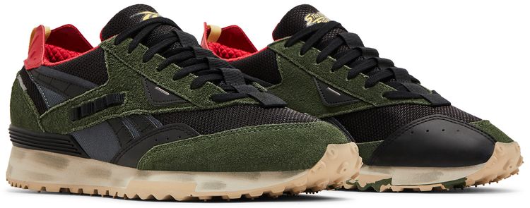 Street Fighter x Reebok LX 2200 Cammy