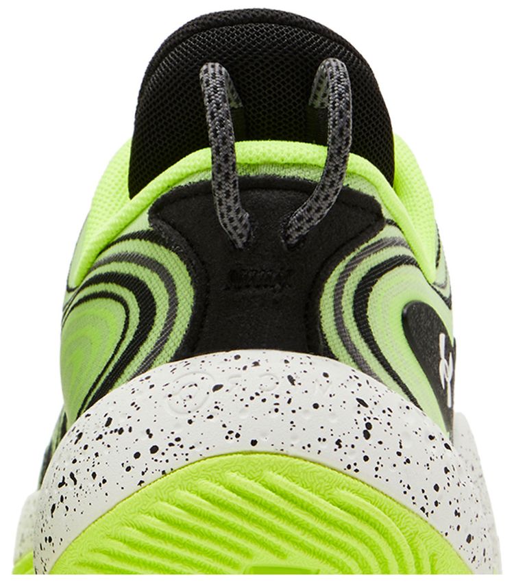 Under Armour Spawn 6 High Vis Yellow