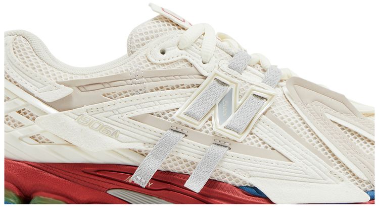 New Balance 1906A Sea Salt Astro Dust