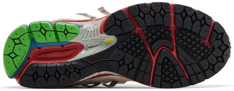 New Balance 1906A Sea Salt Astro Dust