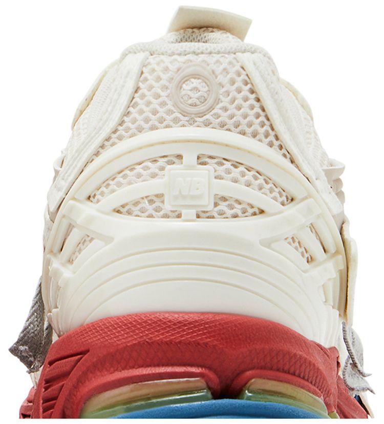 New Balance 1906A Sea Salt Astro Dust