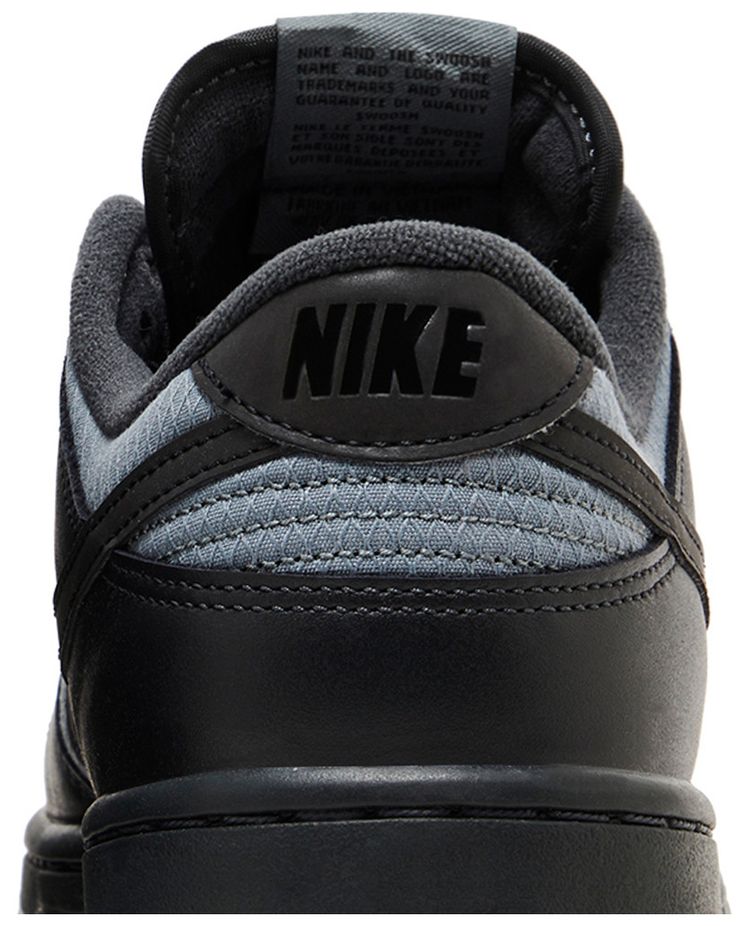 Nike Dunk Low SE Off Noir Smoke Grey