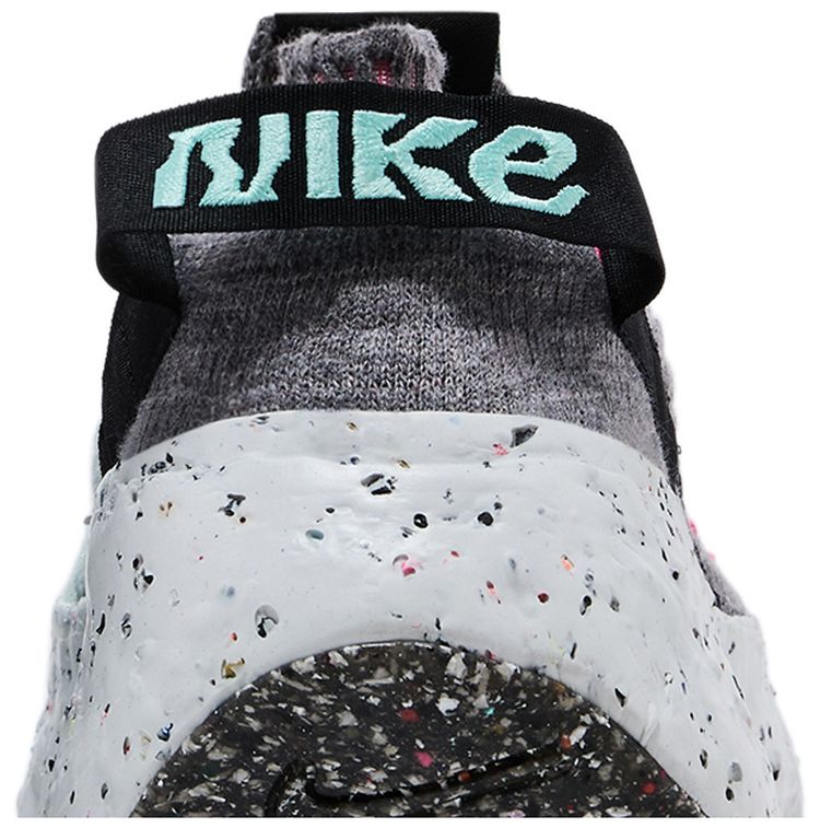 Nike Wmns Space Hippie 04 South Beach