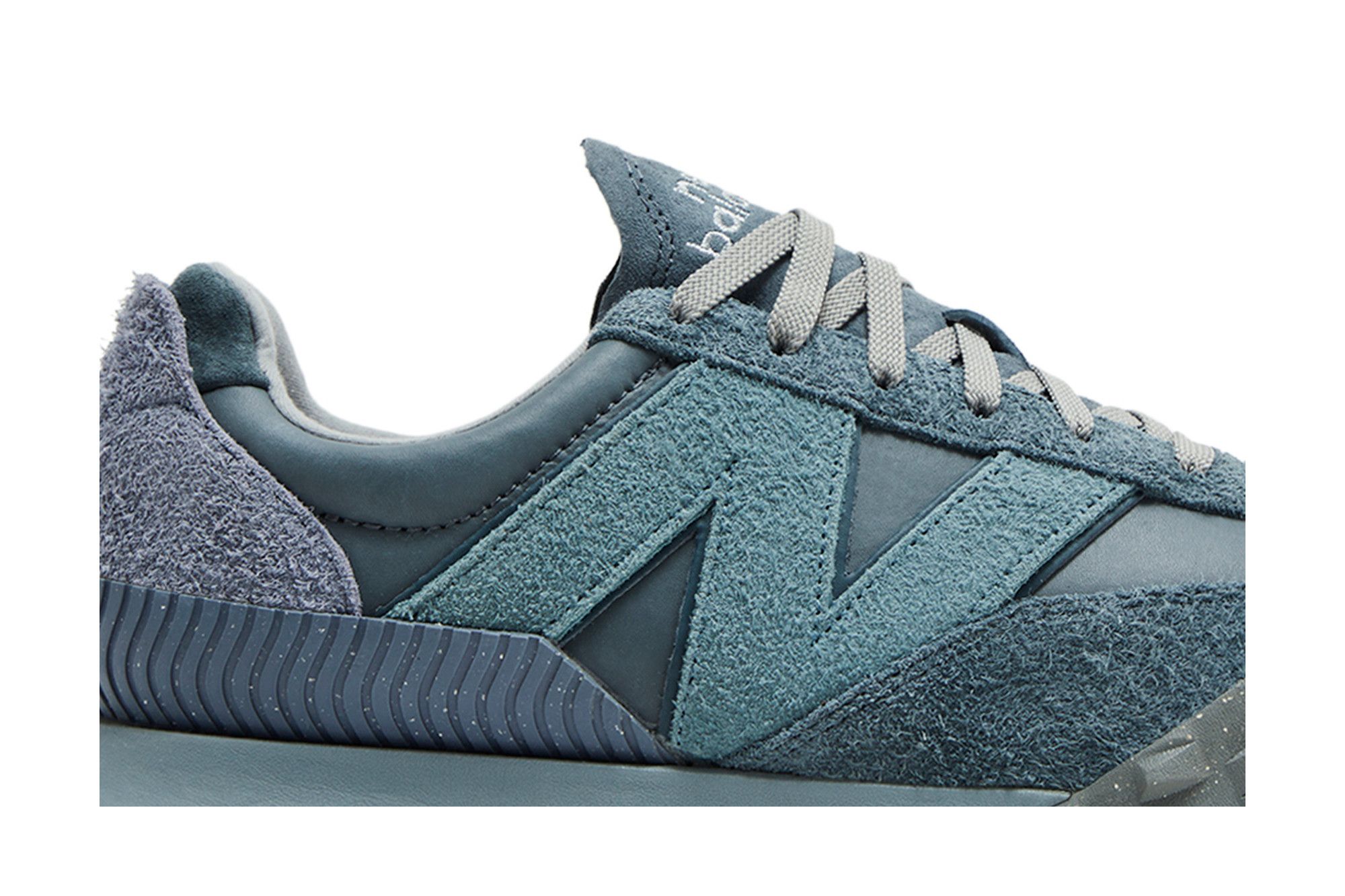 Buy AURALEE x New Balance XC-72 'Blue' - UXC72AR | GOAT CA