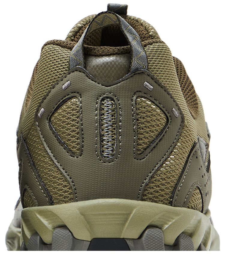 New Balance 610 Dark Camo