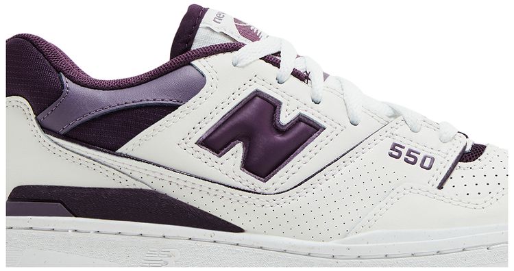 Wmns 550 White Midnight Violet