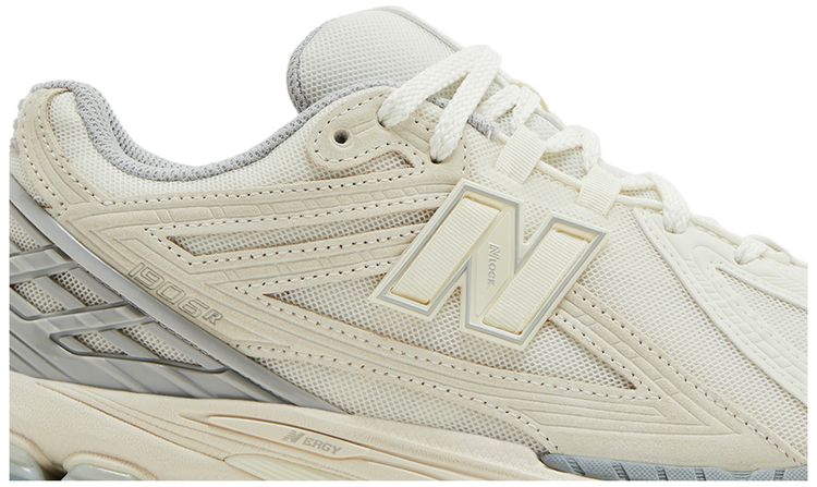 New Balance 1906R Sea Salt Grey