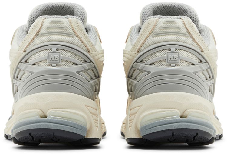 New Balance 1906R Sea Salt Grey
