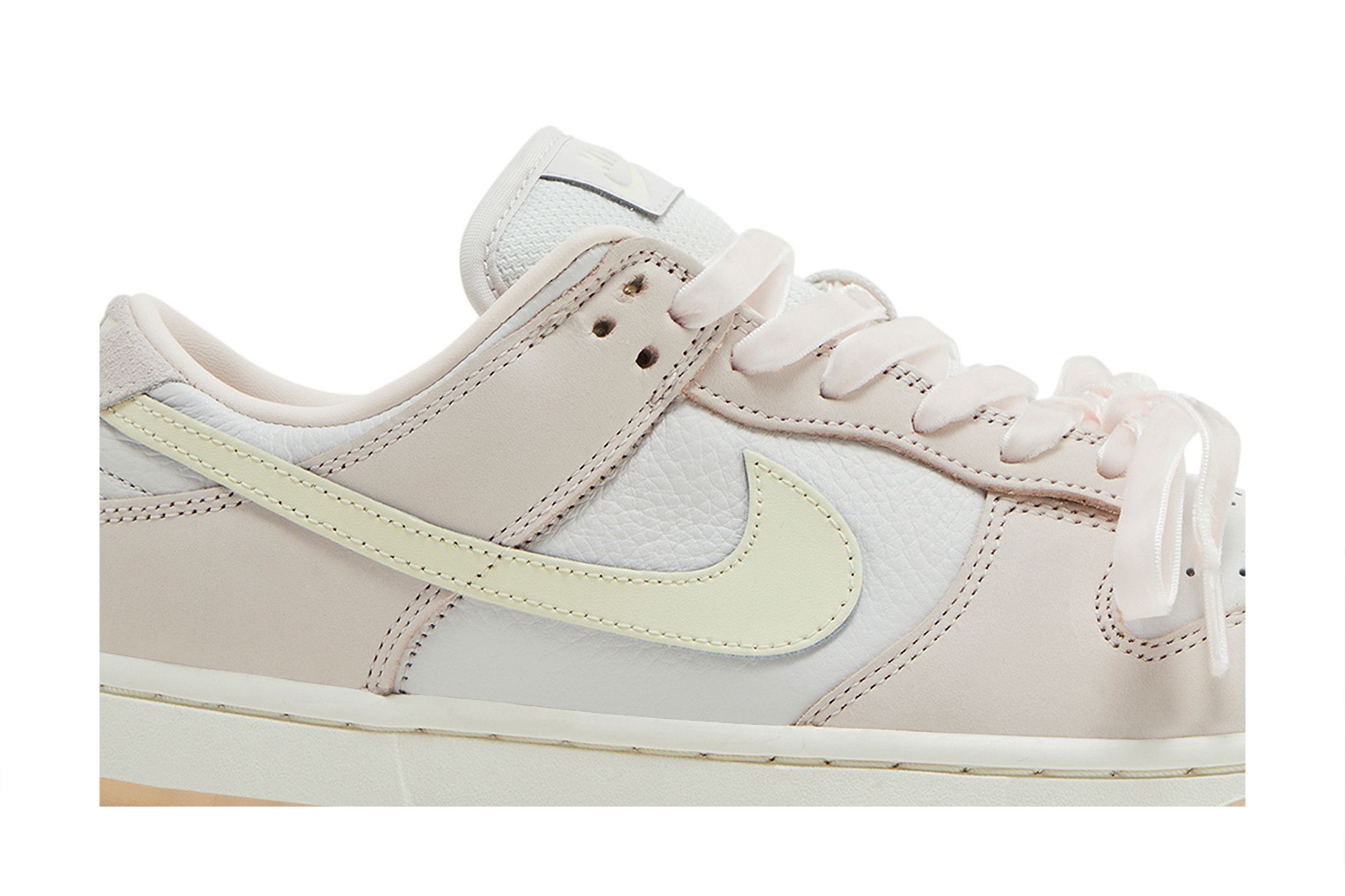Buy Wmns Dunk Low 'Light Soft Pink' - FB7910 601 | GOAT
