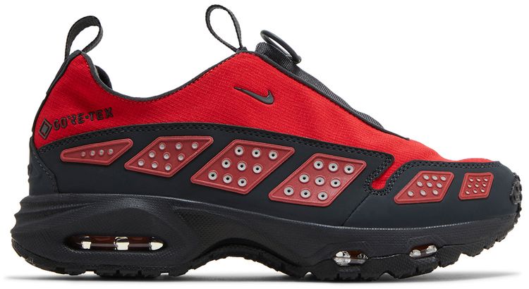 Wmns Air Sunder Max GORE TEX Hyper Crimson