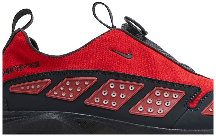 Wmns Air Sunder Max GORE TEX Hyper Crimson