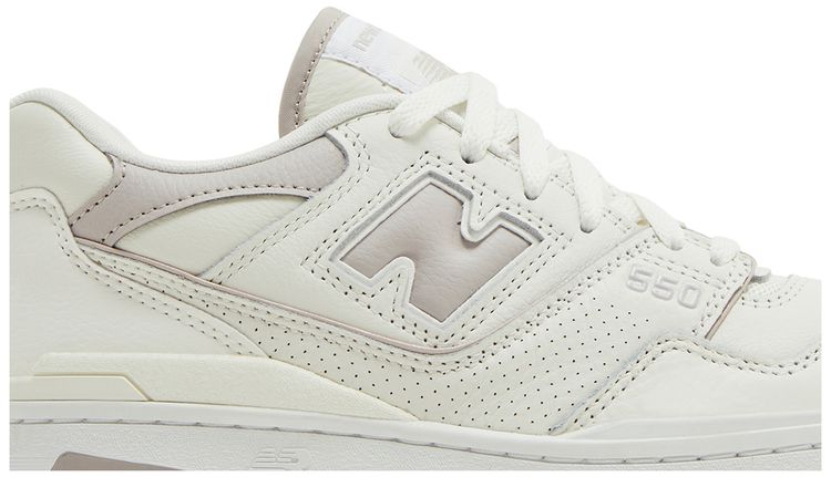 Wmns 550 Sea Salt Moonrock