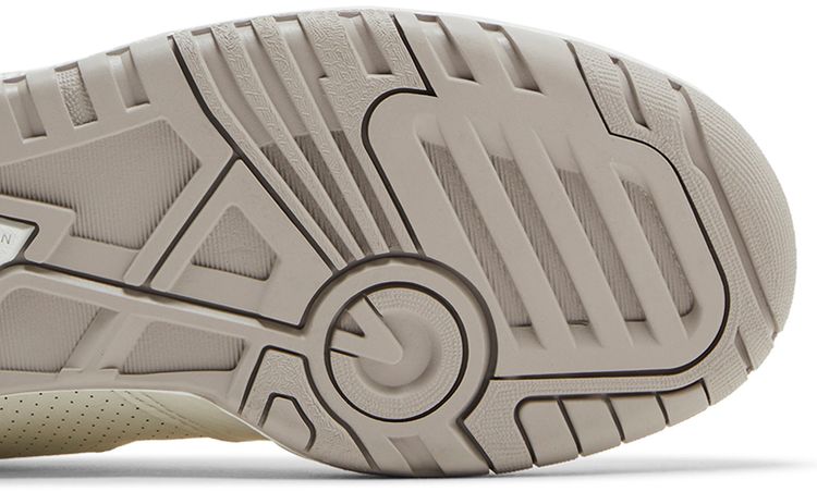 Wmns 550 Sea Salt Moonrock
