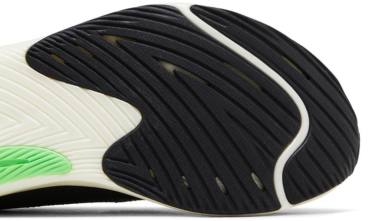 New Balance FuelCell Rebel v3 Black Vibrant Spring