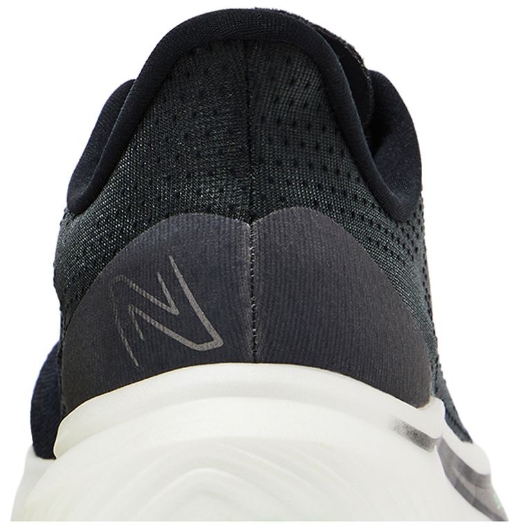 New Balance FuelCell Rebel v3 Black Vibrant Spring