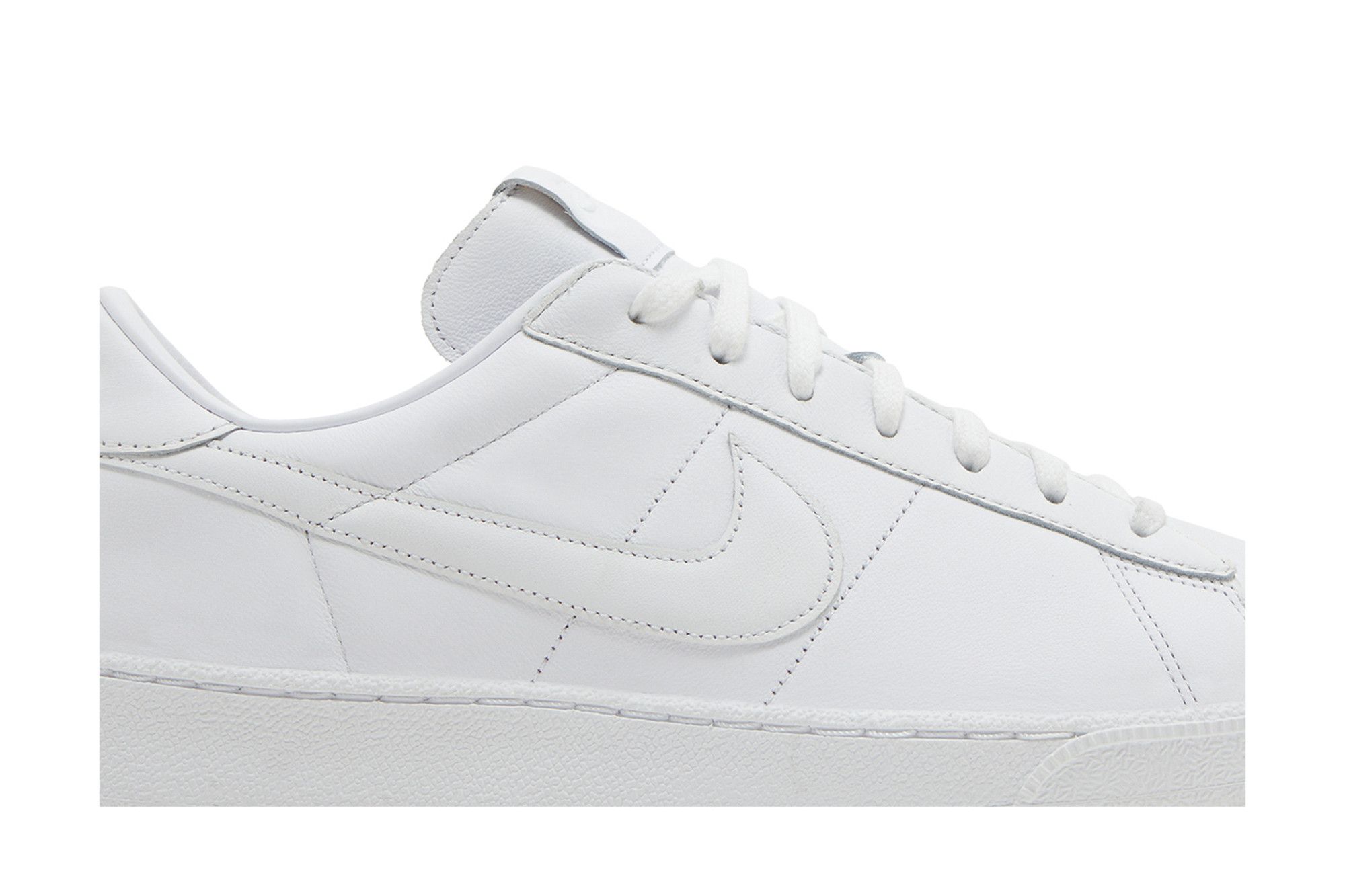 Buy BLACK Comme des Garçons x Nike Tennis Classic 'White' - FN2249
