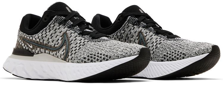 Nike Wmns React Infinity Run Flyknit 3 Black Dark Smoke Grey