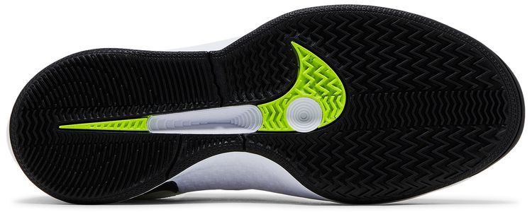 Nike Wmns Sabrina 2 TB White Black