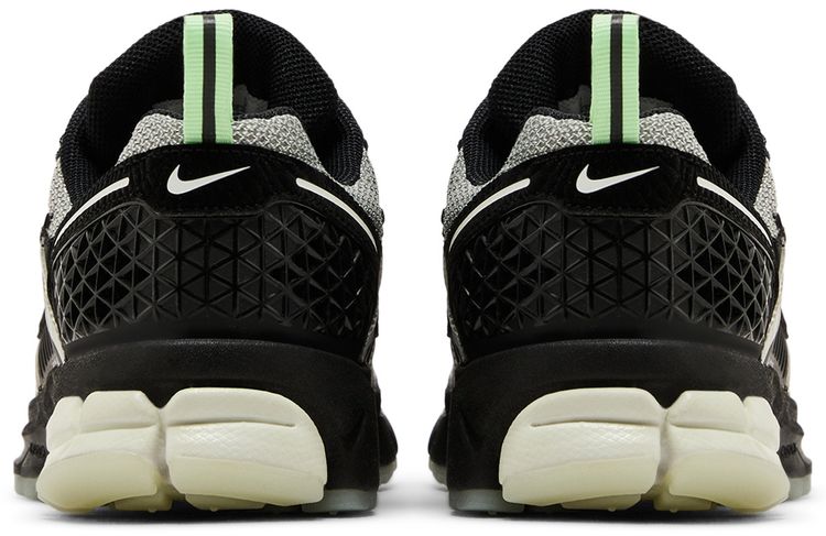 Nike Vomero 5 GS Halloween   Spider