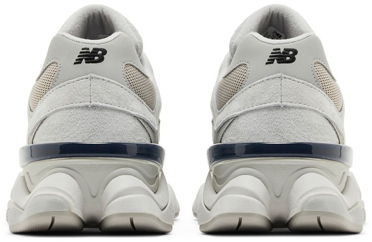 New Balance 9060 Silver Metallic Grey