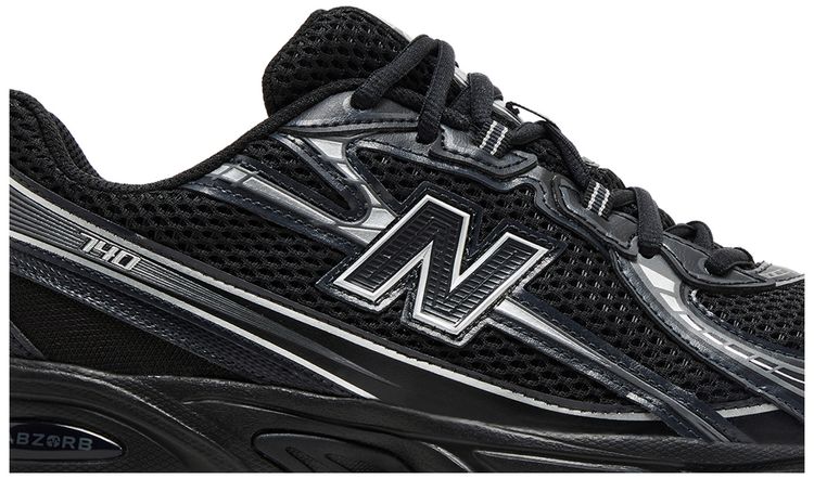 740v2 Black Silver Metallic