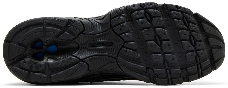 740v2 Black Silver Metallic