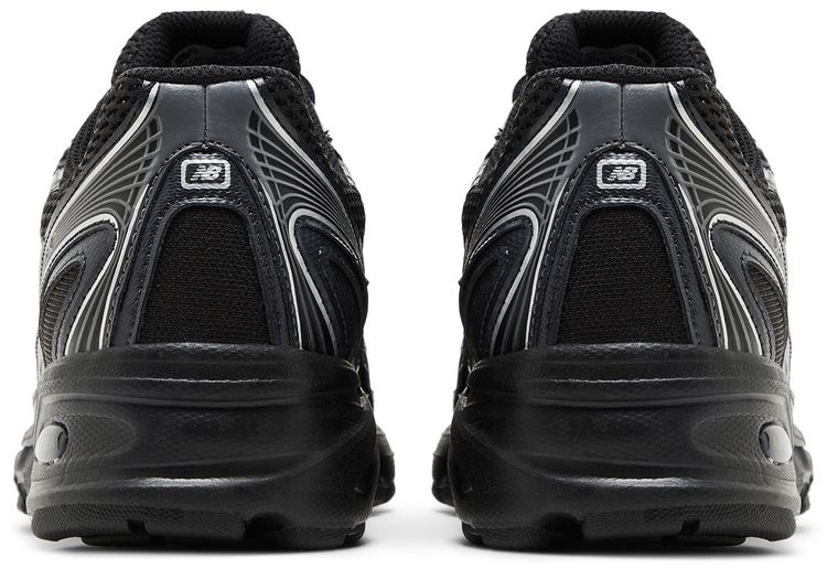 740v2 Black Silver Metallic