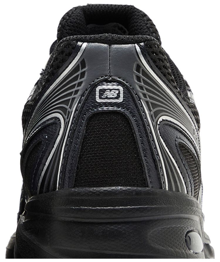 740v2 Black Silver Metallic