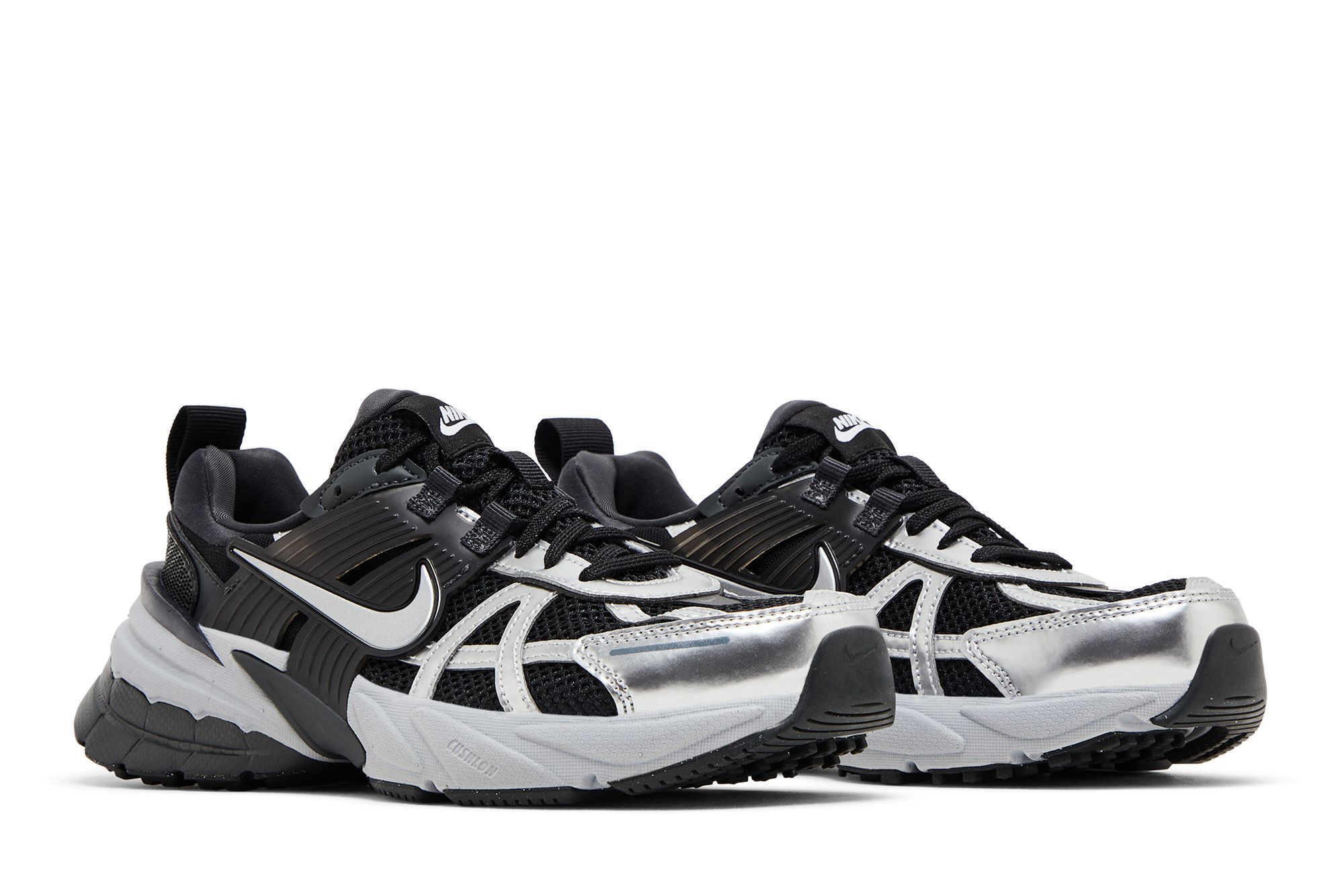 Buy Nike Wmns V2K Run 'Black Metallic Silver' - FD0736 005 | GOAT
