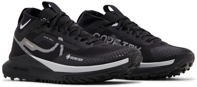 Wmns React Pegasus Trail 4 GORE TEX Black Reflect Silver
