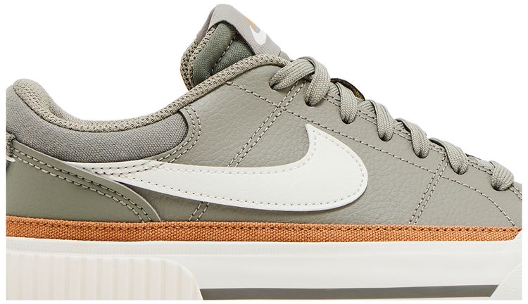 Nike Wmns Court Legacy Lift Light Army