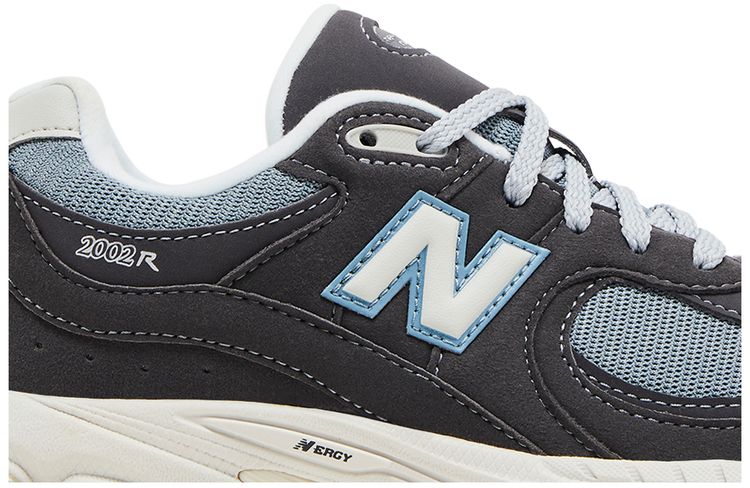 New Balance 2002R Big Kid Magnet Lead