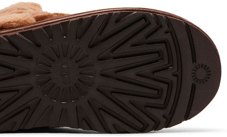 UGG Wmns Classic Chillapeak Boot Burnt Cedar